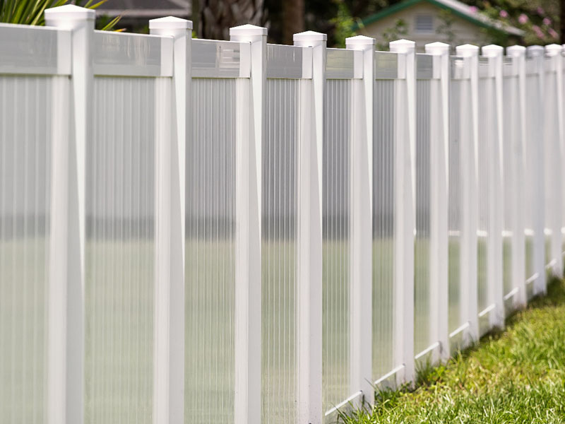 Vinyl Privacy Fencing in Indianapolis Indiana